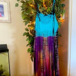 LolaP. Maxi dress large
